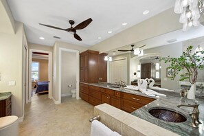 House, Multiple Beds (Palm Royale) | 3 bedrooms