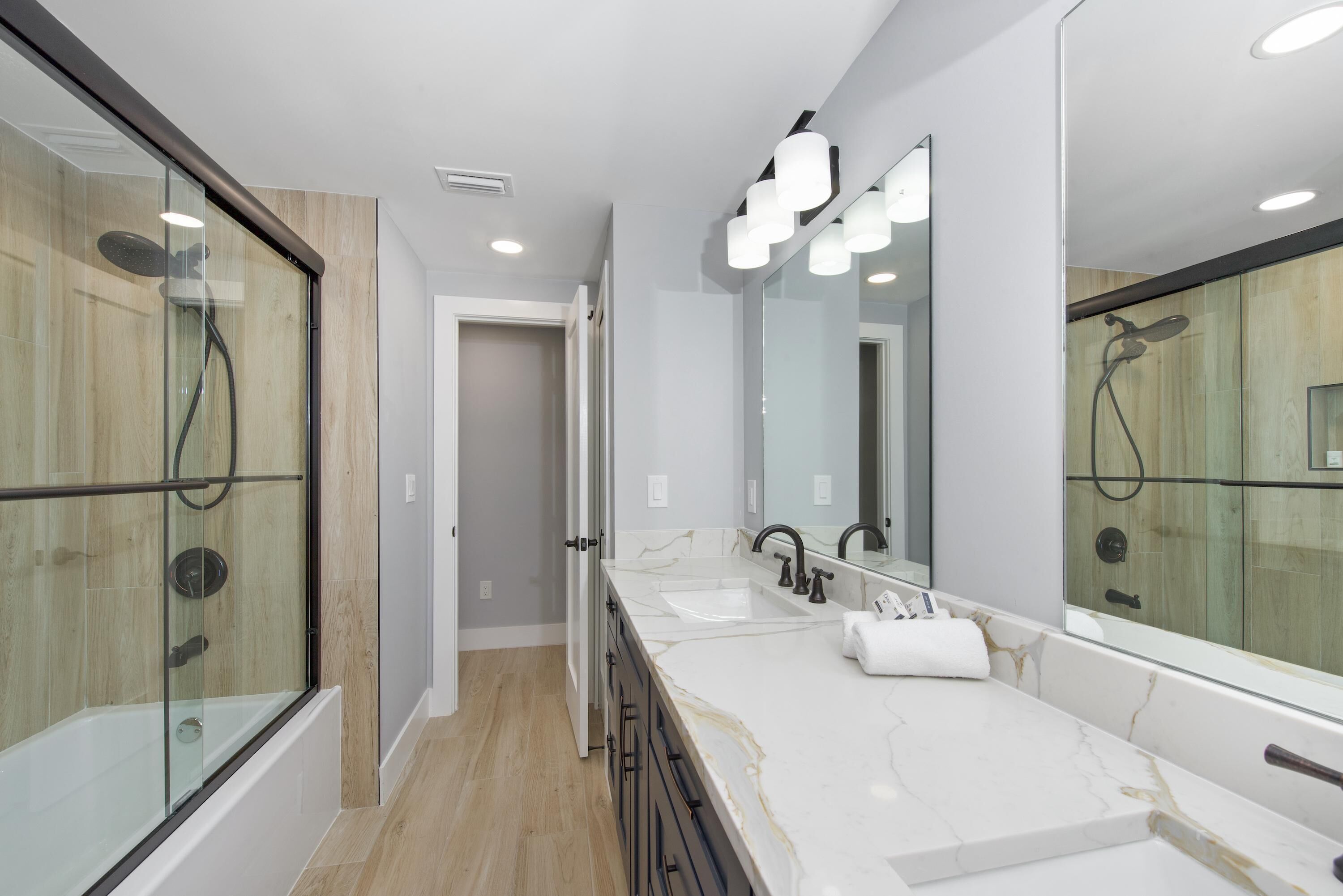 Maison, plusieurs lits (Seminole Sanctuary) | Salle de bain