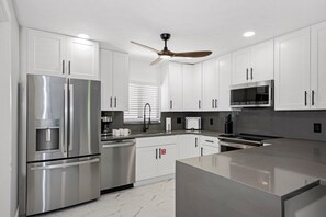 House, Multiple Beds (Ibis Landing) | Private kitchen | Oven, toaster - Ibis Landing (Fort Myers Beach)
