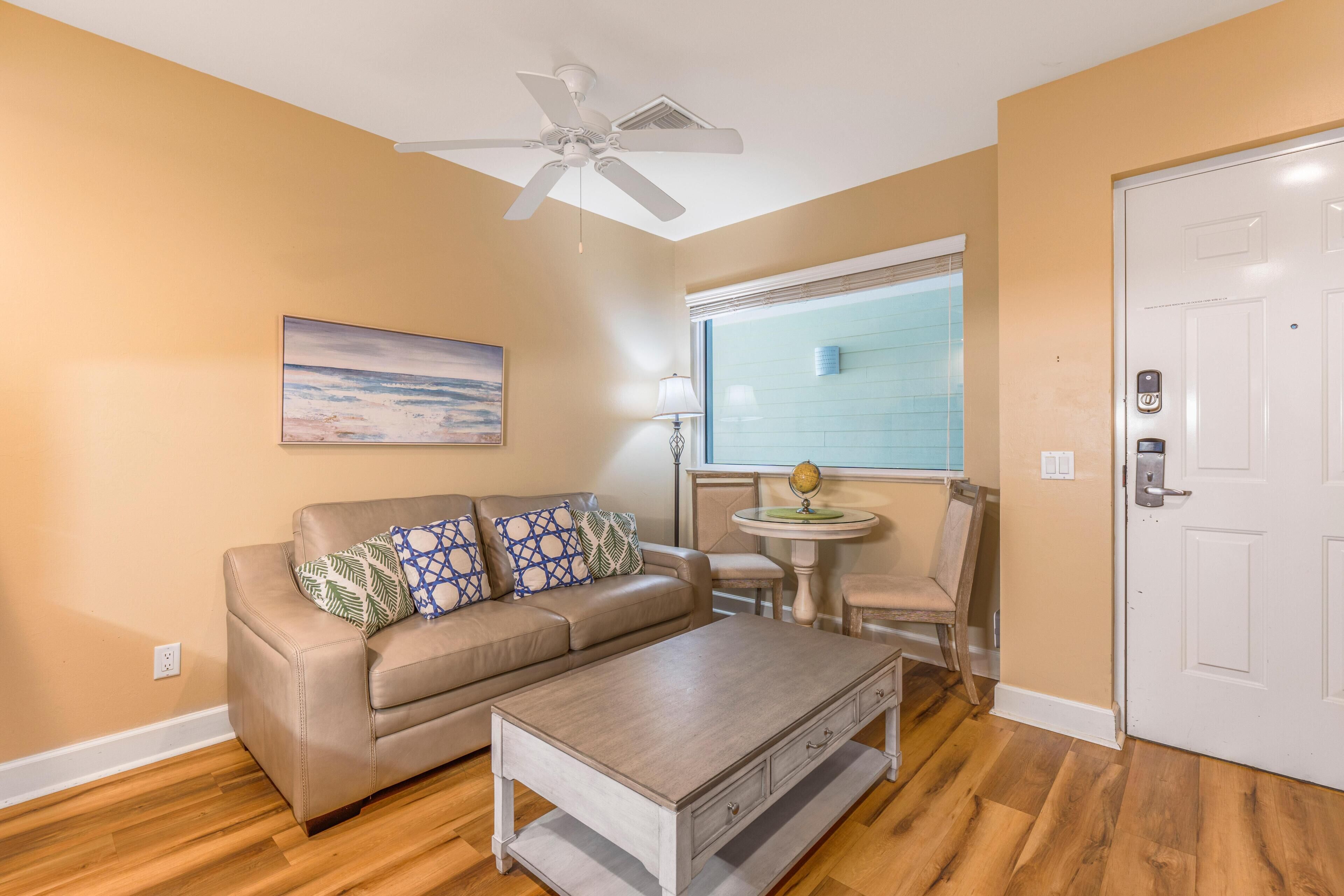 Condo, 1 King Bed with Sofa bed (Harbour House 215) | Living area