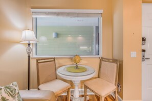 Condo, 1 King Bed with Sofa bed (Harbour House 215) | Interior - Harbour House 215 (Fort Myers Beach)