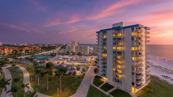 Condo, 1 cama King e sofá-cama (Estero Beach & Tennis 1201-A) | Fachada