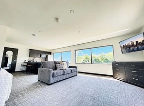 TV connectée, espaces bureaux