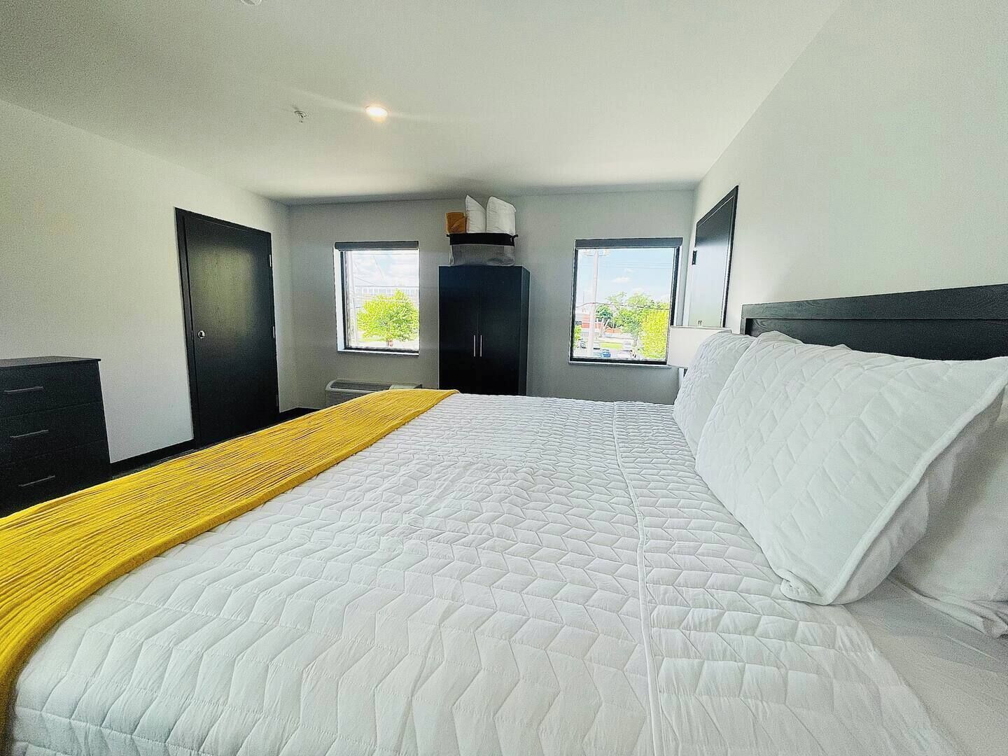 1 bedroom, iron/ironing board, free WiFi, bed sheets