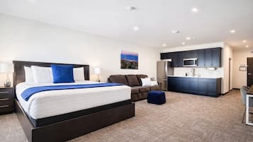 1 bedroom, desk, iron/ironing board, free WiFi