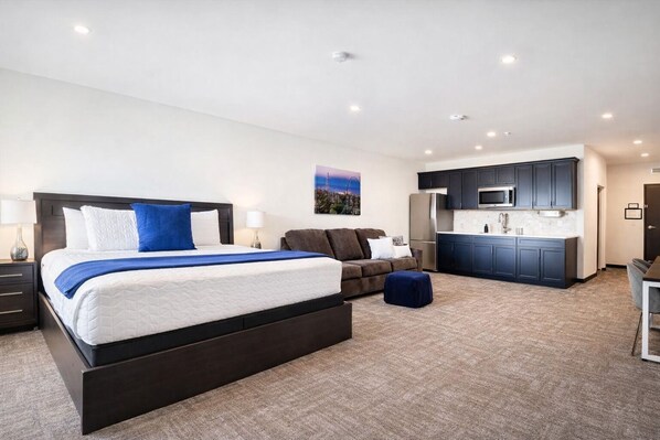 1 habitación, escritorio, tabla de planchar con plancha y wifi gratis 