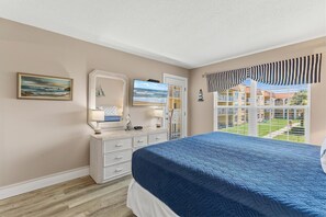Condo, 1 King Bed with Sofa bed (Point East 213) | 2 bedrooms - Point East 213 (New Smyrna Beach)
