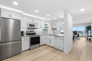 Condo, 1 King Bed with Sofa bed (Point East 301) | Private kitchen - Point East 301 (New Smyrna Beach)