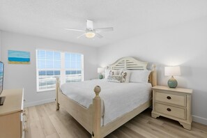 Condo, 1 King Bed with Sofa bed (Point East 301) | 2 bedrooms - Point East 301 (New Smyrna Beach)