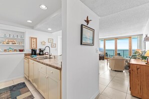 Interior - Smyrna Beach Club 607a (New Smyrna Beach)