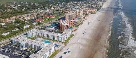 Condo, varias camas (Sea Coast Gardens II 105) | Playa | En la playa