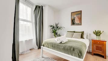 1 quarto, berço de viagem, Wi-Fi, roupa de cama