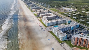 Unclassified image, 4 of 75, button - Sea Coast Gardens II 110 (New Smyrna Beach)