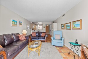 Condo, 1 King Bed (Sea Coast Gardens II 307) | Living area
