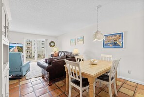 Condo, 1 King Bed (Sea Coast Gardens II 307) | Living area