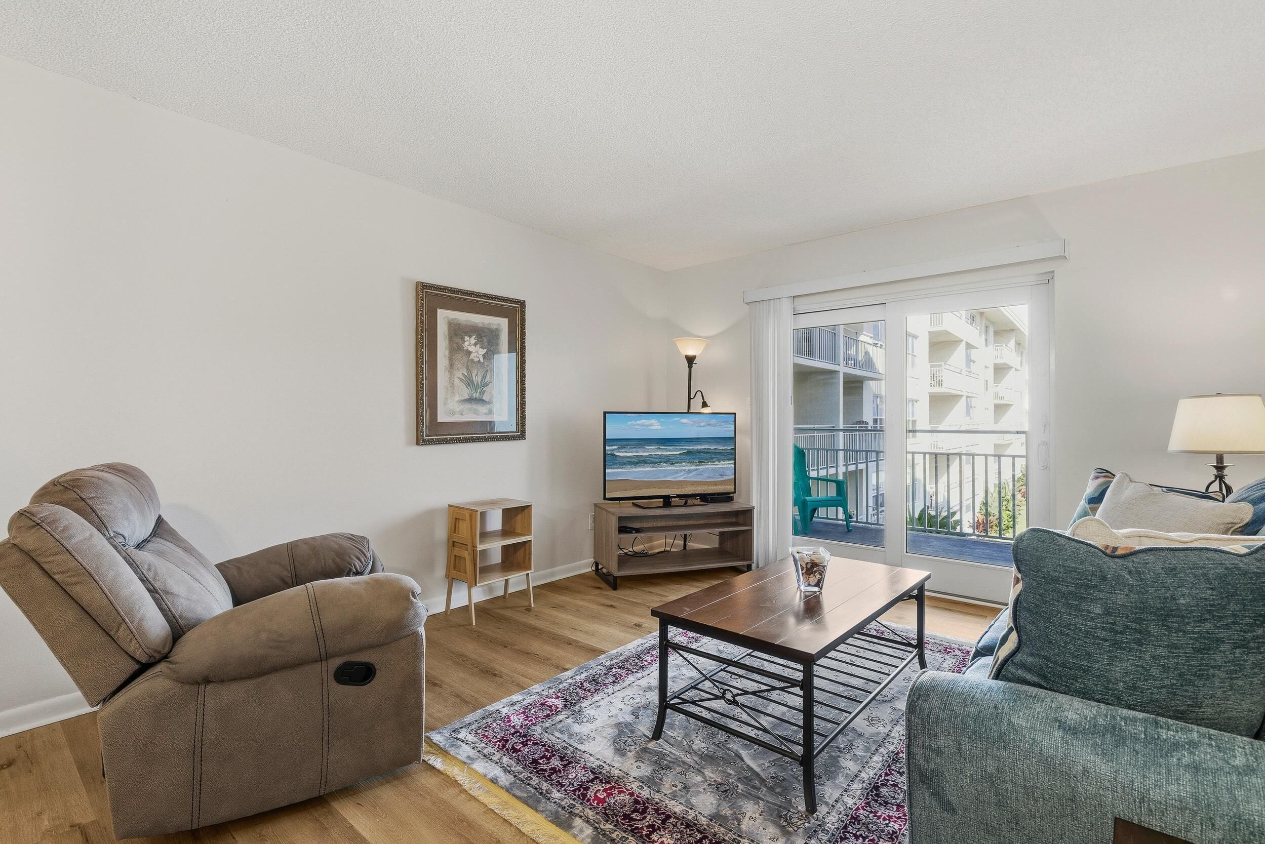 Apartamento, 1 cama de matrimonio grande con sofá cama (Sea Coast Gardens II 316) | Zona de estar