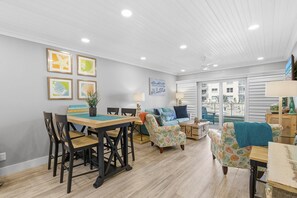 Apartment, Mehrere Betten (Sea Coast Gardens III 109) | Innenbereich