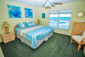 Condo, 1 cama King e sofá-cama (Sea Coast Gardens III 303)