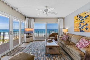 Living area - Schooner Point A204 (New Smyrna Beach)