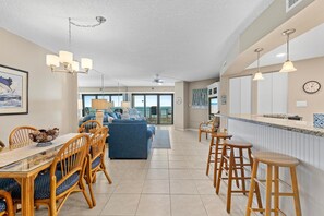 Appartamento, 1 letto king (Seascape Towers 524) | Ristoranti