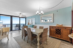 Apartment, Mehrere Betten (Sunrise 309) | Speisen