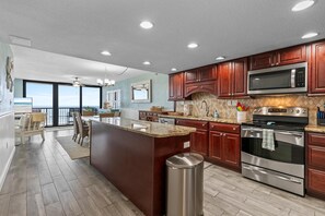 Apartment, Mehrere Betten (Sunrise 309) | Eigene Küche | Ofen, Toaster