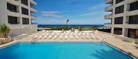 Condo, 1 King Bed with Sofa bed (Tradewinds 503) | Pool