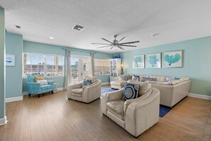 House, Multiple Beds (Sea Haven) | Living area
