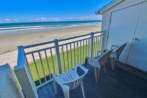 Condo, 1 King Bed (Colony Beach Club 225) | Property grounds