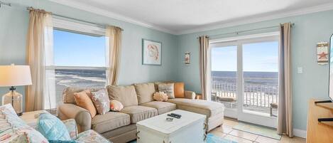 Condo, Multiple Beds (Sea Coast Gardens II 401) | Living area