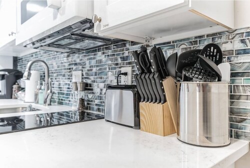 DC Guest Suite Walkable, Parking, Pets Welcome