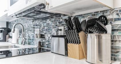 DC Guest Suite Walkable, Parking, Pets Welcome