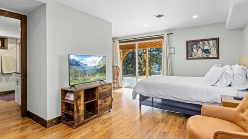 Osprey Cabin- Newly remodeled- Cabin-Amazing Views