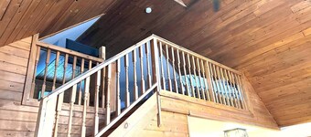 Silver Mountain Cabins #4 (King Bed, sleeps 9)