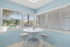 Appart'hôtel, 1 grand lit (Flagler Suites 4) | Restauration