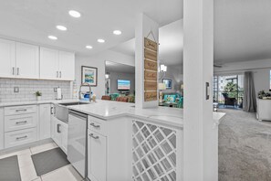 Lägenhet - flera sängar (Oceanwalk 1-303) | Eget kök | Ugn och brödrost