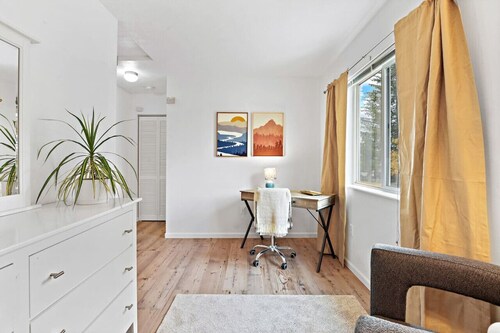 Chic Townhouse in Northtown