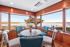 Dining - Nauset Harbor Cottage: 112-O  Charming Coastal Retreat with Breathtaking Views – East Orleans (Orleans)
