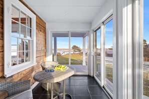 Interior - Nauset Harbor Cottage: 112-O  Charming Coastal Retreat with Breathtaking Views – East Orleans (Orleans)