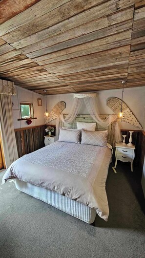 4 Schlafzimmer, Bügeleisen/Bügelbrett, WLAN, Bettwäsche