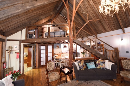 The Miner's Loft - Ballarat