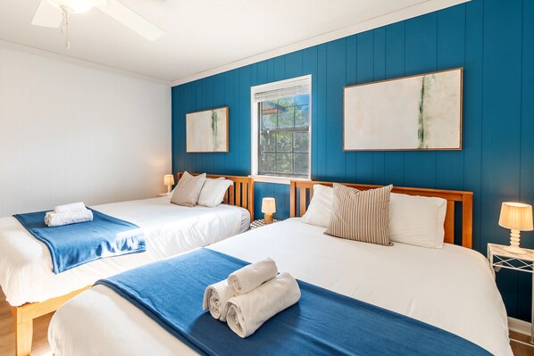 2 Schlafzimmer, Schreibtisch, Bügeleisen/Bügelbrett, WLAN