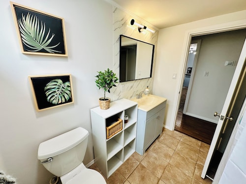 Cozy retreat 30 mins from Waterton National Park and Castle Ski Resort 