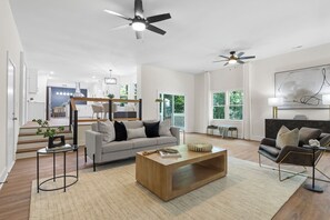 TV connectée, cheminée