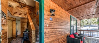 Mescalero Cabin-Mountain Getaway close to Ski Apache & Pet Friendly
