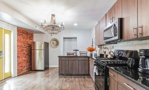 Microwave, oven, stovetop, coffee/tea maker