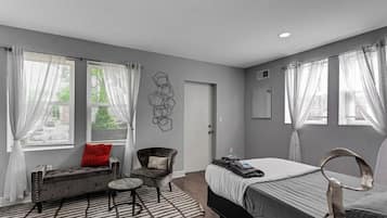 1 bedroom, iron/ironing board, WiFi, bed sheets