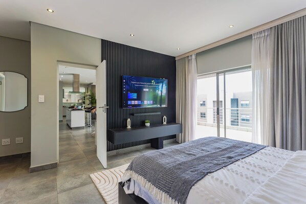 3 soverom, strykejern/-brett, wi-fi og sengetøy