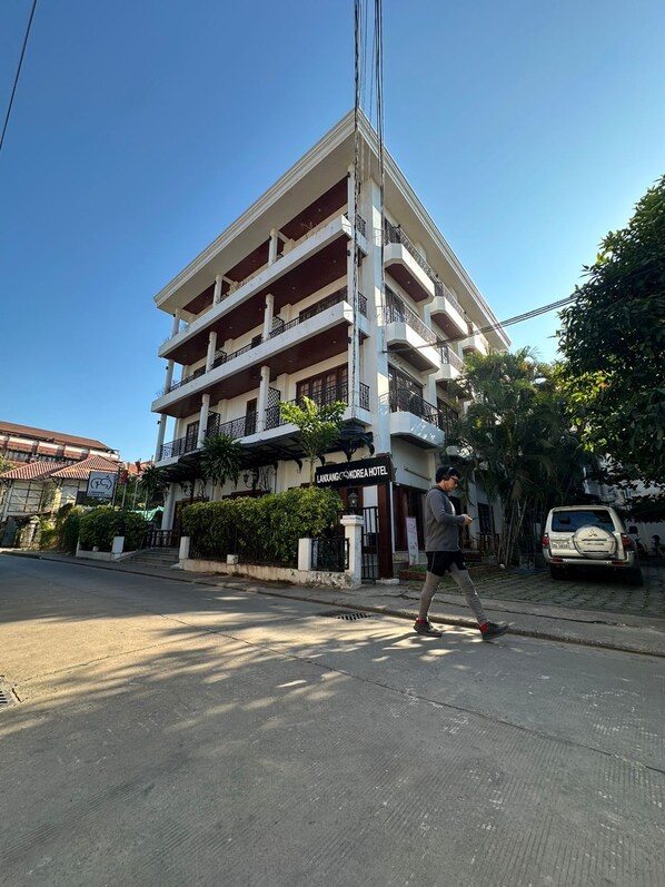 Fachada da propriedade