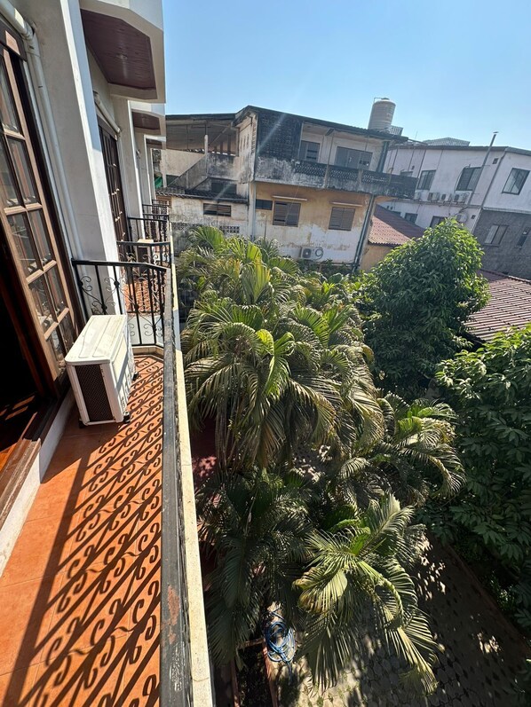 Unclassified image, 1 of 18, button - LanXang Korea Hotel (Vientiane)